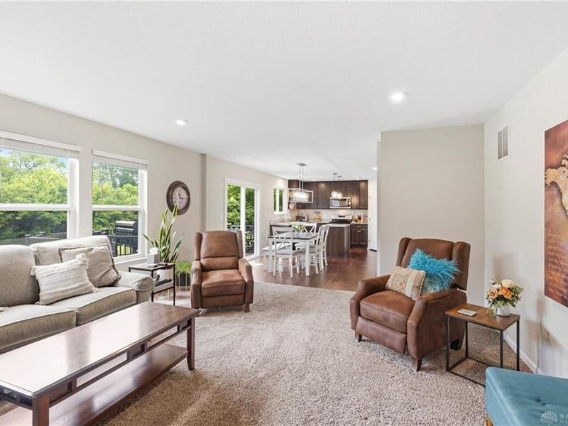 2574 Leonardo Way, Middletown, OH 45005 Photo 9