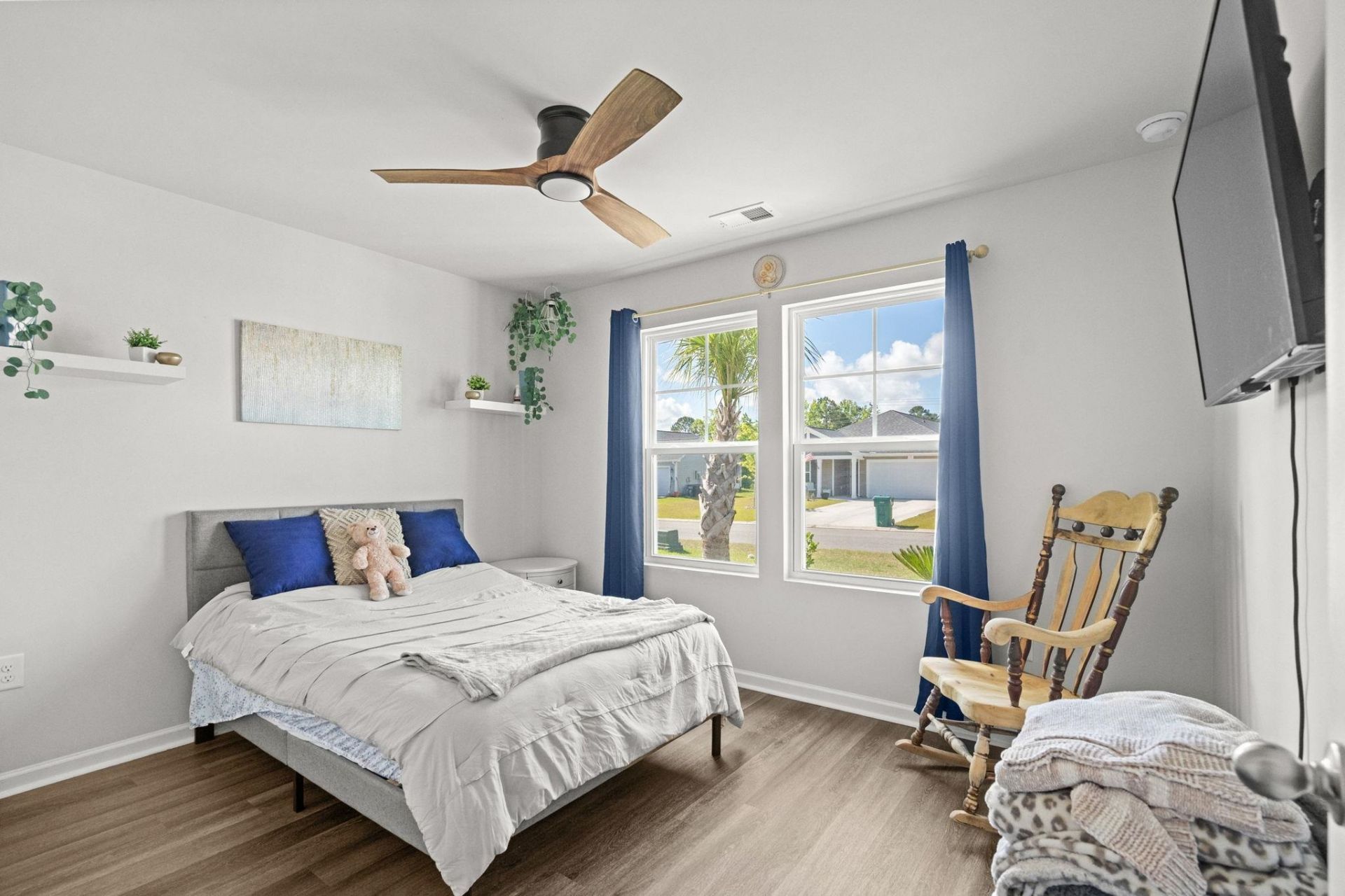 69 Cape Point Dr.  Photo 47