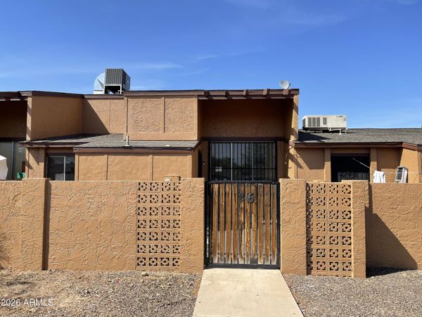 3645 N 69th Avenue, Unit 26, Phoenix, AZ 85033