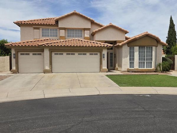 1740 W Laredo Street, Chandler, AZ 85224