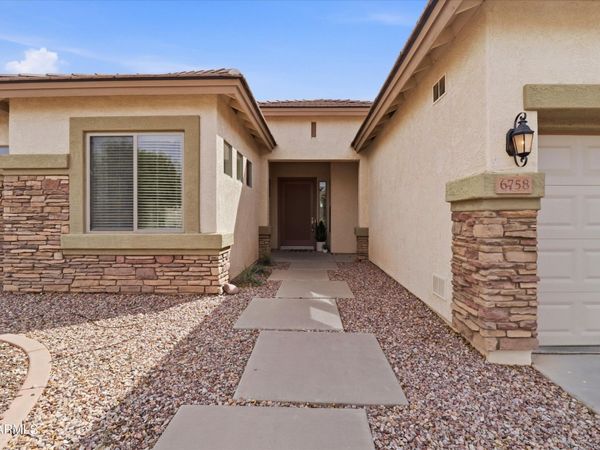 6758 S RACHAEL Way, Gilbert, AZ 85298