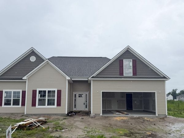 508 E Black Water Lane, Maysville, NC 28555