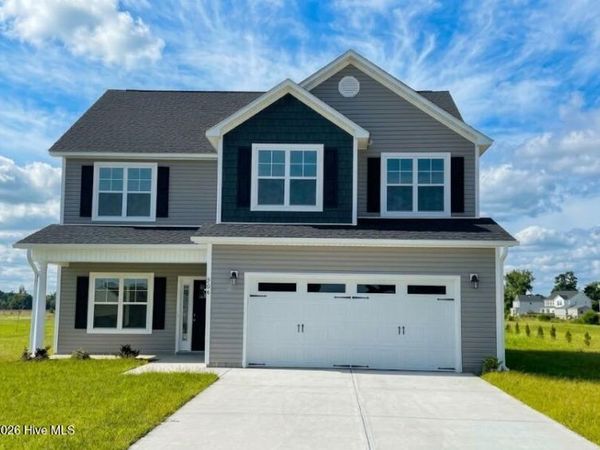 506 E Black Water Lane, Maysville, NC 28555