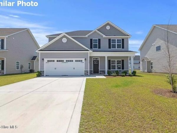 512 E Black Water Lane, Maysville, NC 28555
