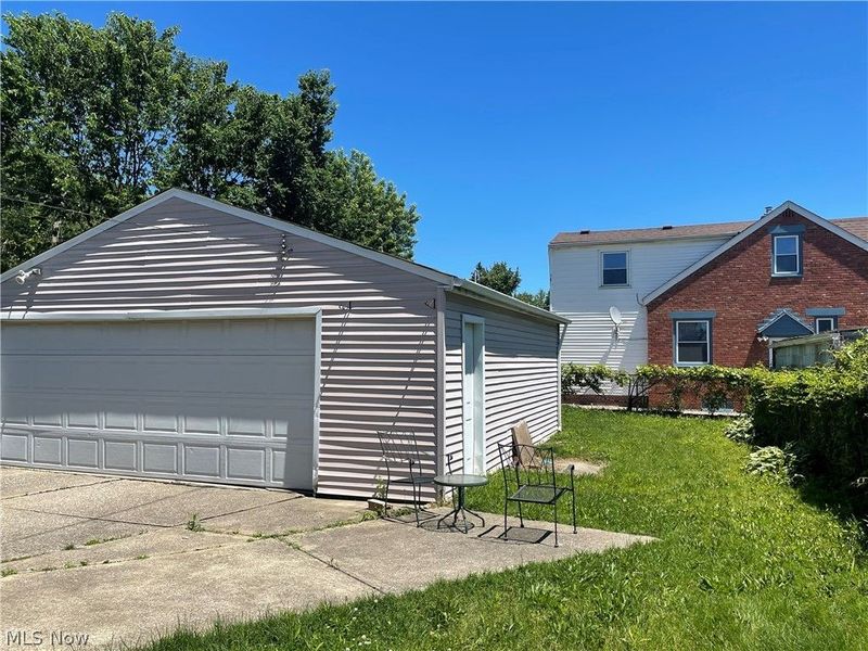 3797 E 155th Street, Cleveland, OH 44128 Photo 3