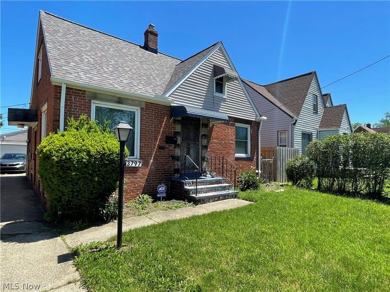 3797 E 155th Street, Cleveland, OH 44128 Photo 4