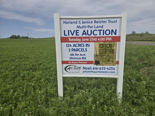 21233 8th Avenue, Conklin, MI 49403
