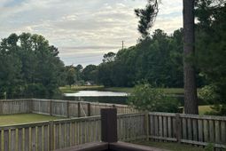 244 Avonshire Drive photo 4