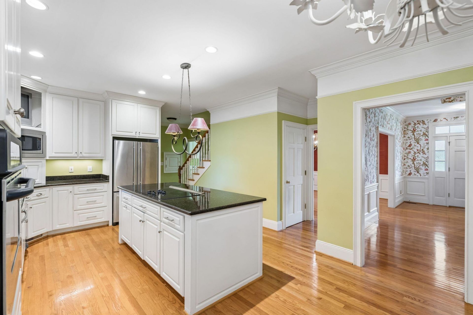 905 W Raysor Street Photo 21