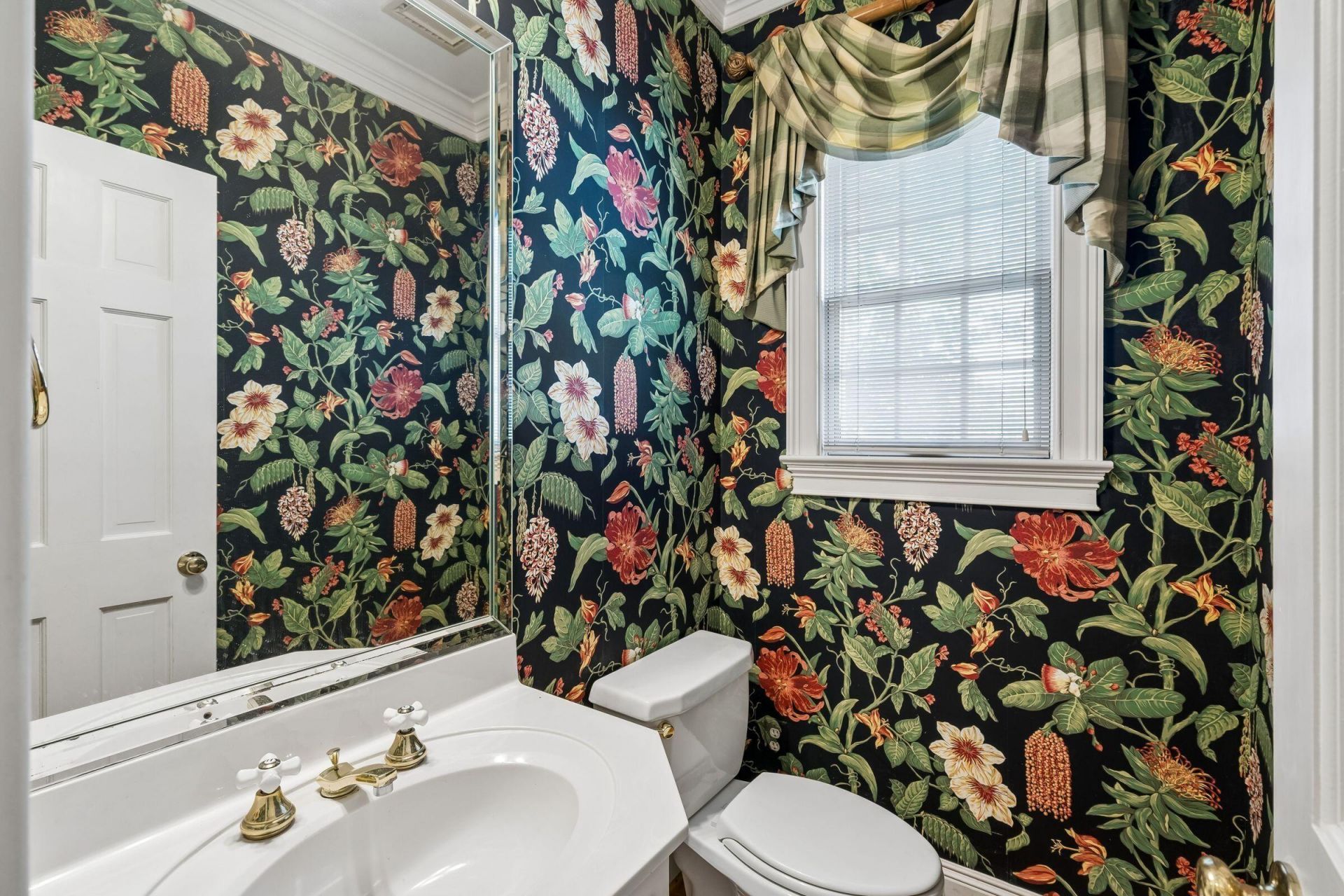 905 W Raysor Street Photo 58