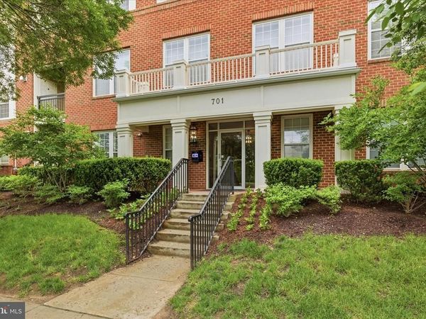 701 FALLSGROVE DRIVE, Unit 102, ROCKVILLE, MD 20850