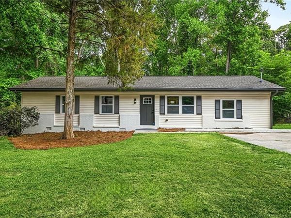 676 Hog Liver Road , Carrollton, GA 30117