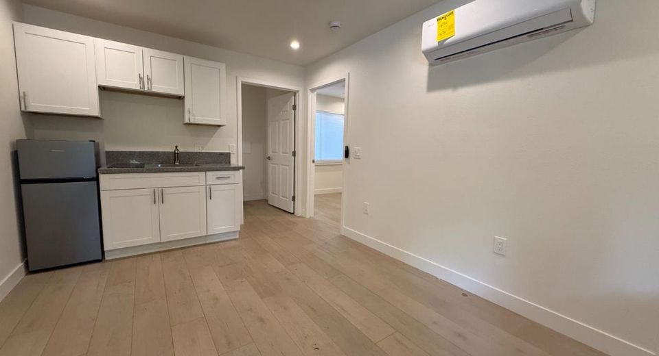 1950 Juliesse Ave #2, Unit 2, Sacramento, CA 95815 Photo