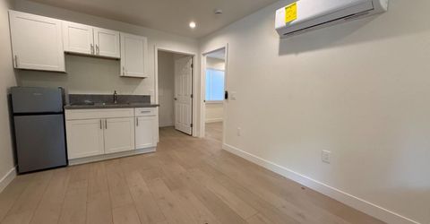 1956 Juliesse Ave #2, Unit 2, Sacramento, CA 95815 Photo