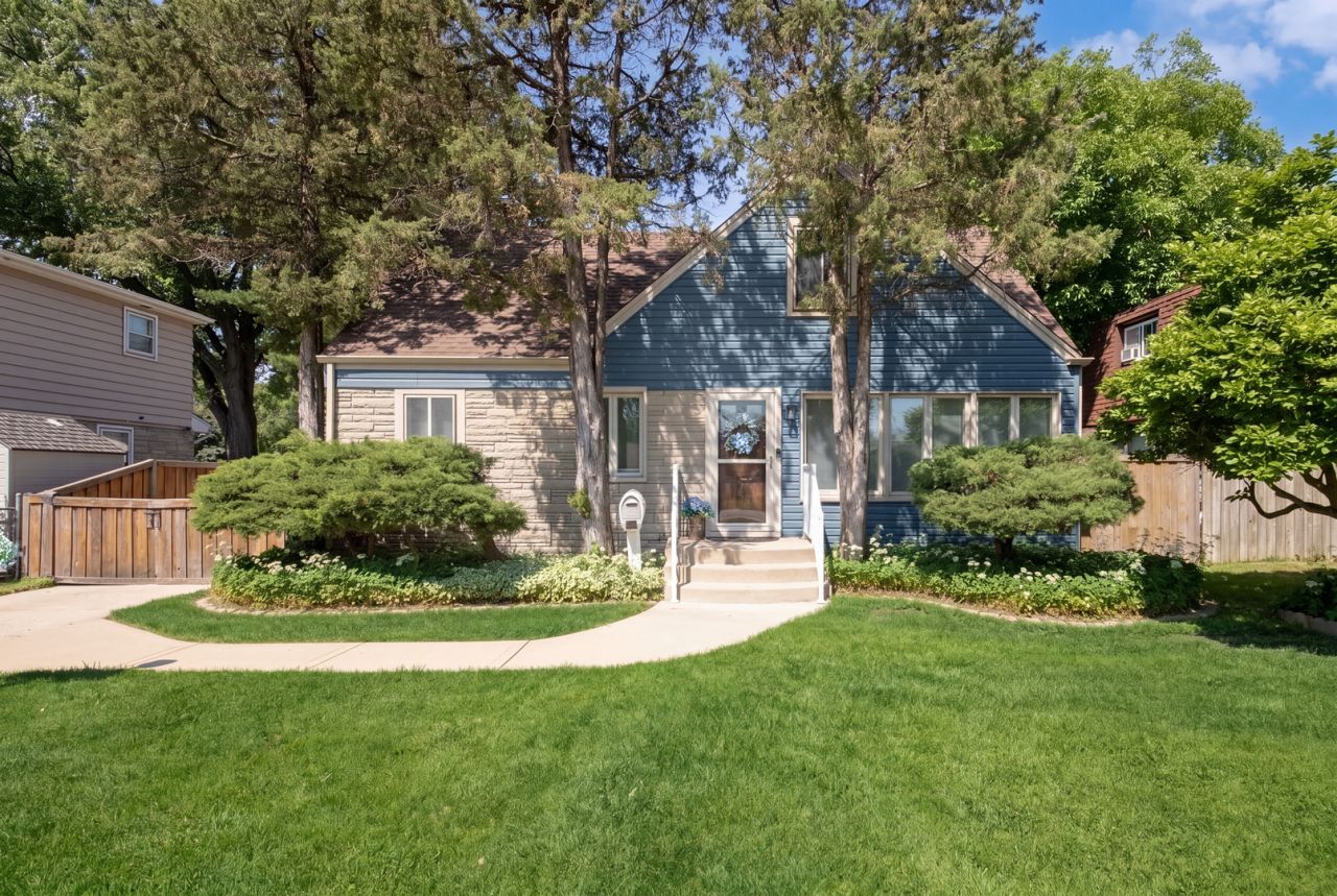3008 N Wolf Road, Melrose Park, IL 60164 Main Photo