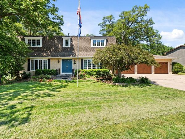10 Oak Grove Road , Geneseo, IL 61254