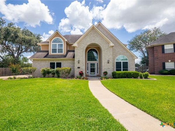 103 Eton Green , Victoria, TX 77904