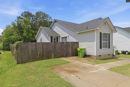 1227 Lykes Lane  photo 4