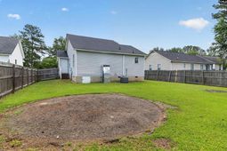 1227 Lykes Lane  photo 4