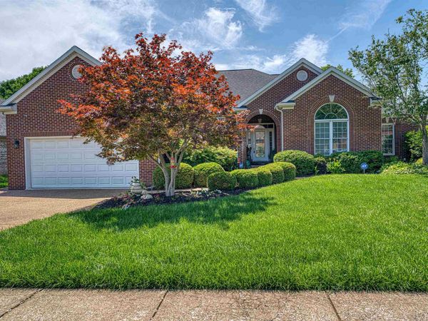 4399 Ashbury Parke Drive, Newburgh, IN 47630