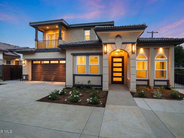 295 Toyon Court, Thousand Oaks, CA 91362