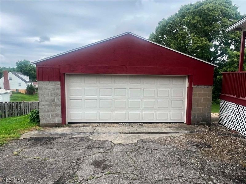 431 W Walnut Street , Barnesville, OH 43713 Photo 17