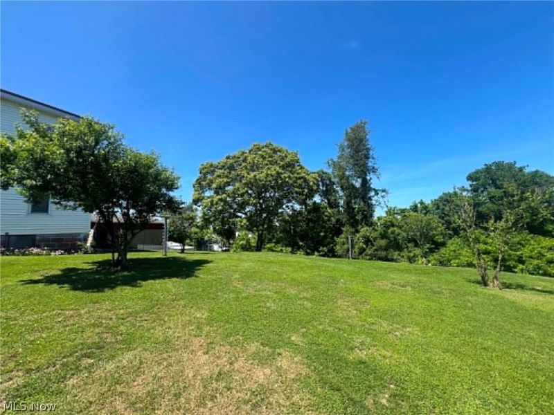 431 W Walnut Street , Barnesville, OH 43713 Photo 23