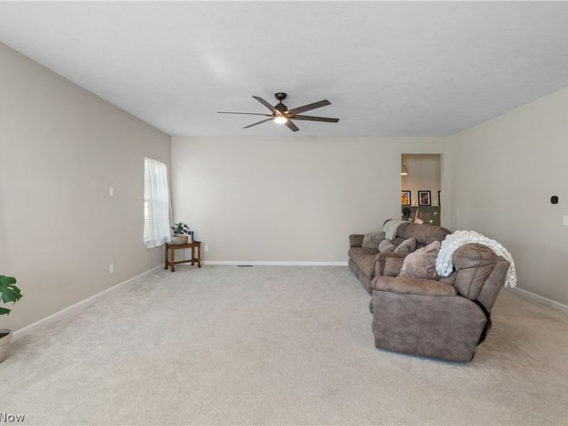 2262 Monaco Street NW, Uniontown, OH 44685 Photo 11