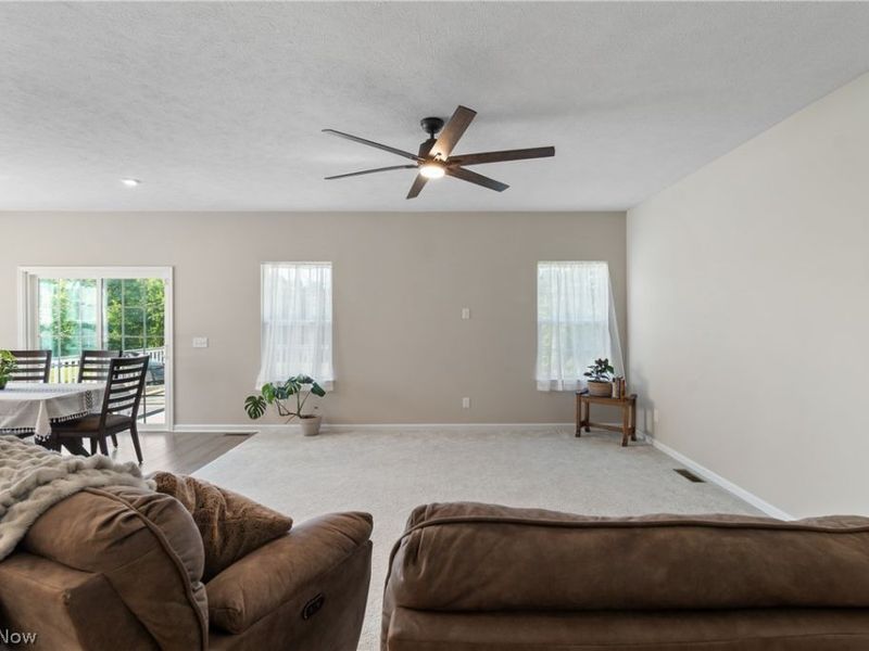 2262 Monaco Street NW, Uniontown, OH 44685 Photo 12