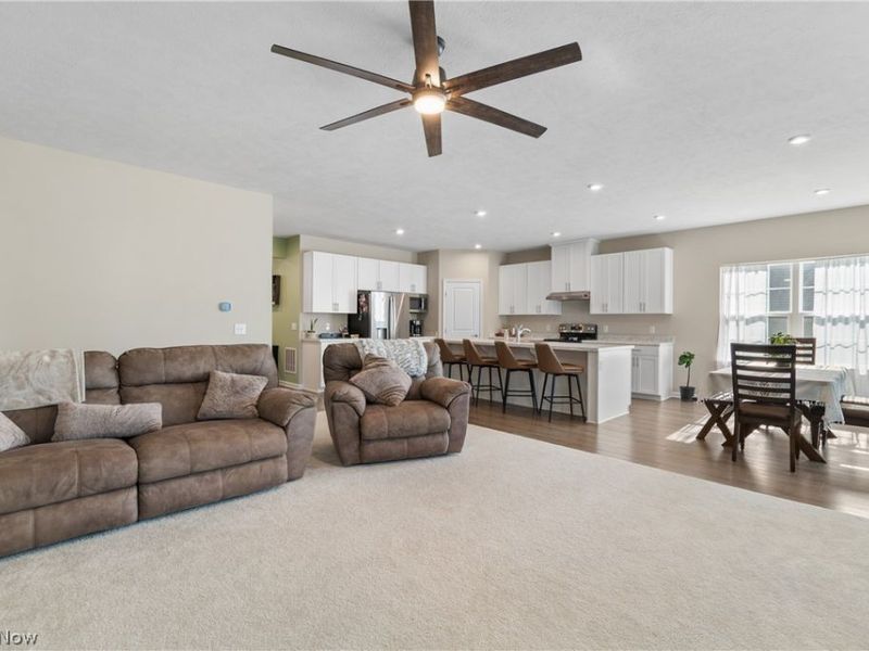 2262 Monaco Street NW, Uniontown, OH 44685 Photo 14