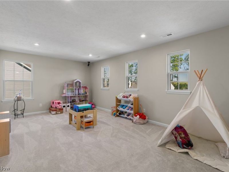 2262 Monaco Street NW, Uniontown, OH 44685 Photo 38