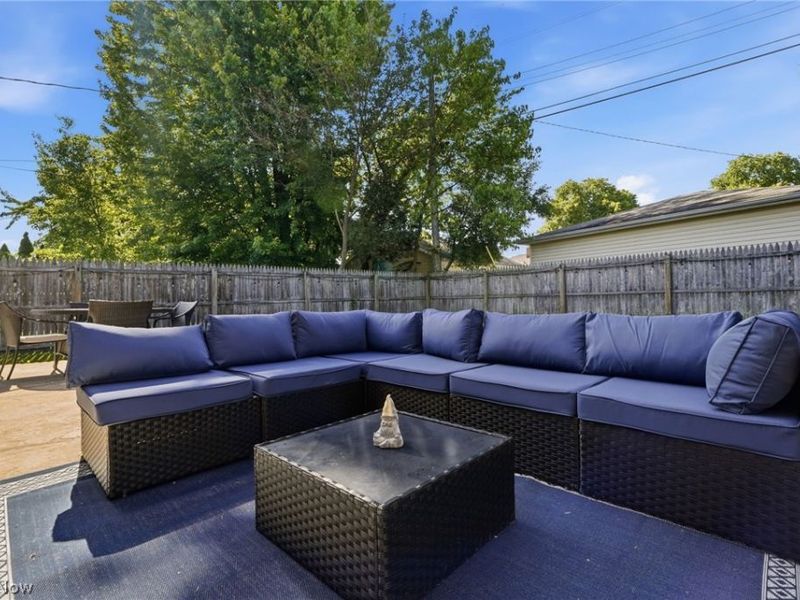1209 Galaxy Drive, Cleveland, OH 44109 Photo 42