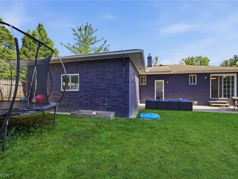 1209 Galaxy Drive, Cleveland, OH 44109 Photo 43