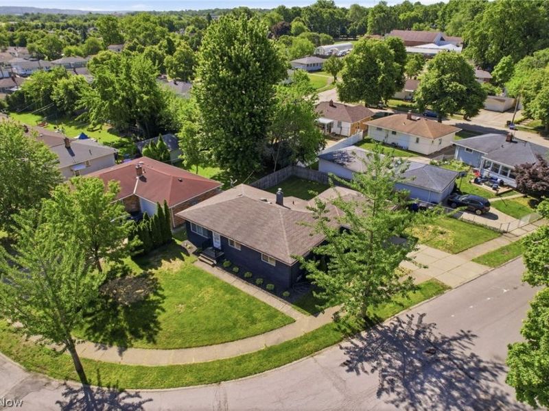 1209 Galaxy Drive, Cleveland, OH 44109 Photo 49