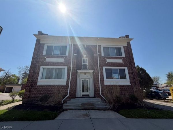 3186 Euclid Heights Boulevard , Unit 5, Cleveland Heights, OH 44118
