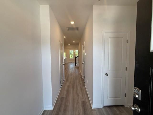 682 Bolder Way  Photo 9