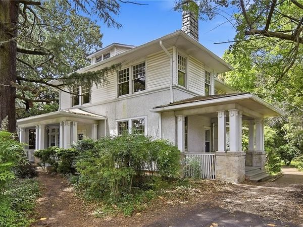 707 Summit Street, Winston-Salem, NC 27101
