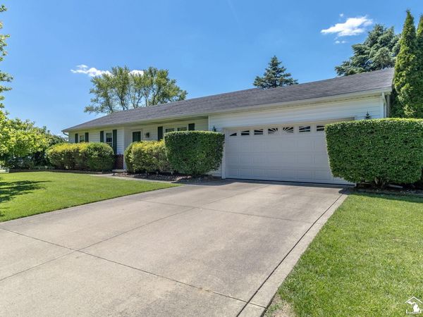 1955 Brookton Drive, Temperance, MI 48182