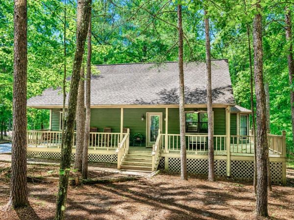 215 L SEALY CV, Counce, TN 38326