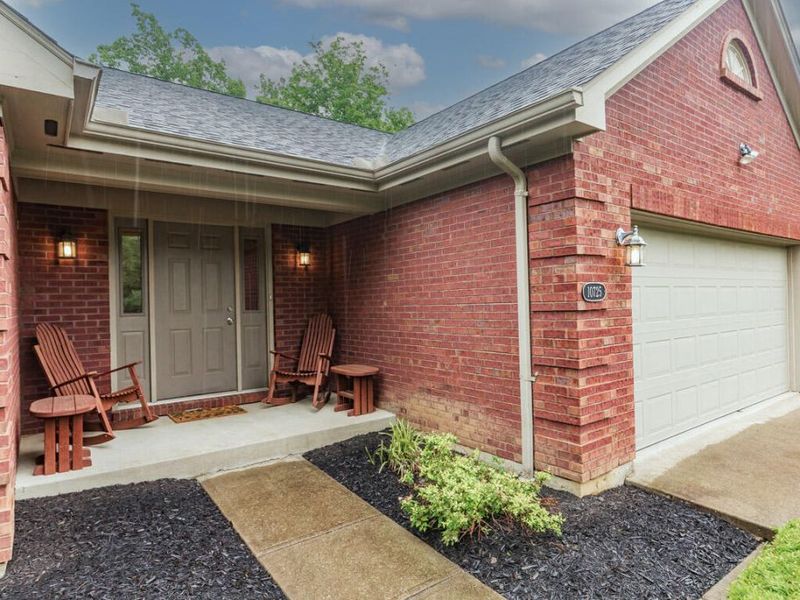 10725 Shadywood Drive, Independence, KY 41051 Photo 2