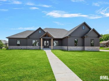 4712 BERKSHIRE Crossing, Springfield, IL 62711