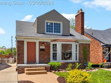 18293 Birwood Street, Detroit, MI 48221
