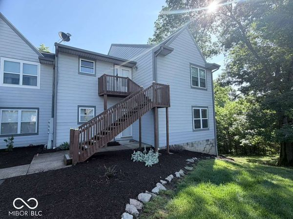 9640 S Bay Pointe Court, Unit 11, Bloomington, IN 47401