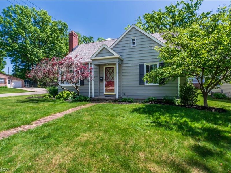 2267 15th Street , Cuyahoga Falls, OH 44223 Photo 2