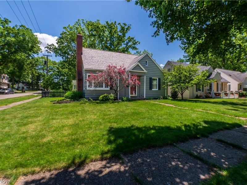 2267 15th Street , Cuyahoga Falls, OH 44223 Photo 4