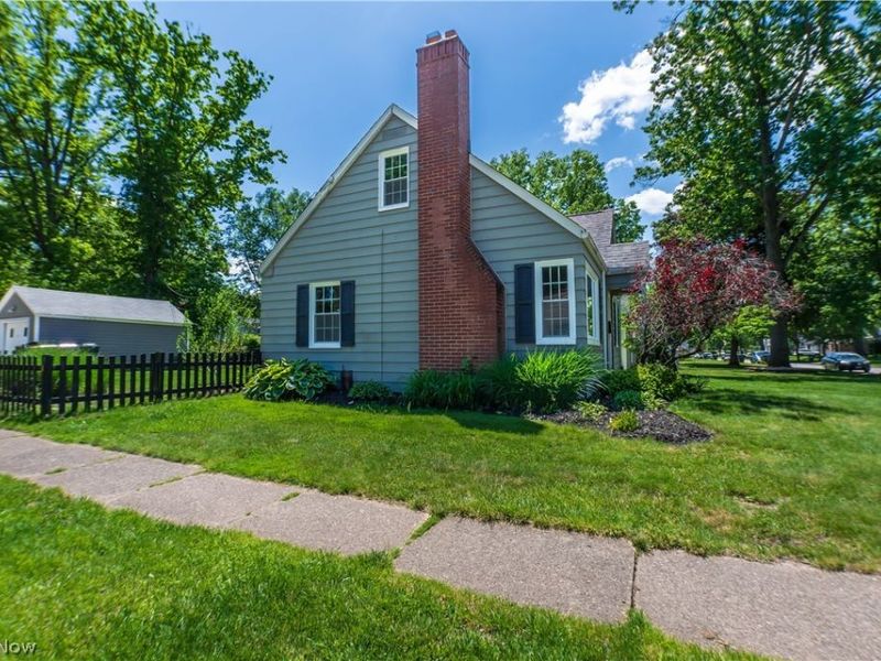 2267 15th Street , Cuyahoga Falls, OH 44223 Photo 5