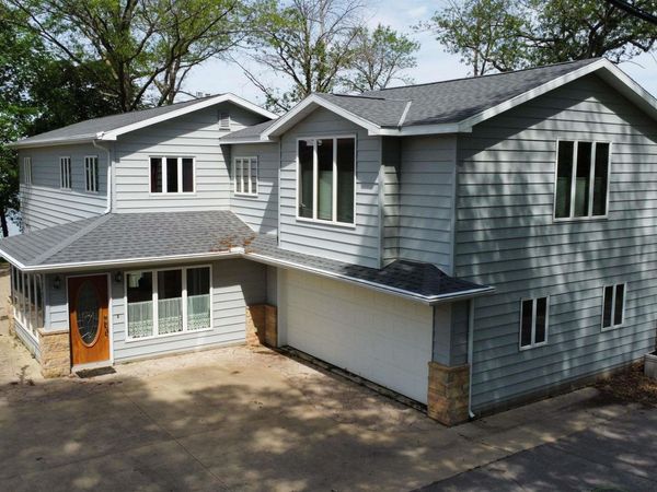 15374 Dodge Avenue, Clear Lake, IA 50428
