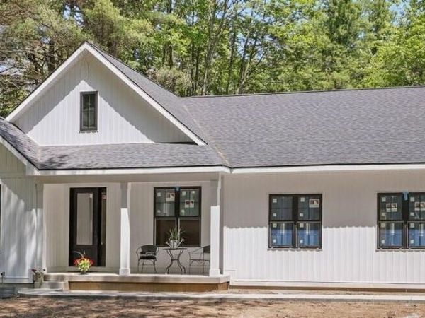 22672 W Kendaville Road, Pierson, MI 49339