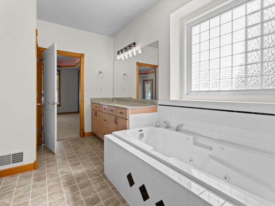 Property Image 66