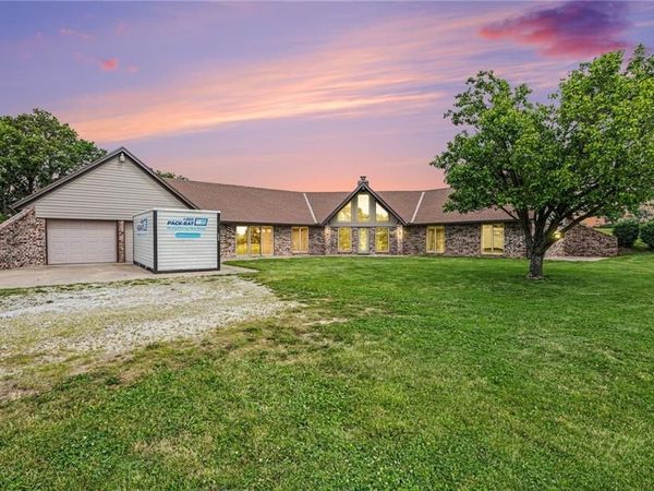 2946 SW 204th Street, Trimble, MO 64492